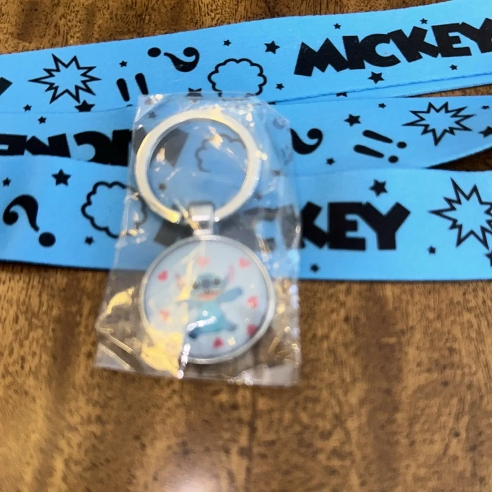 Disney World Mickey Mouse Lanyard And Disney STITCH With Hearts Keychain